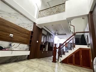 Bán nhà 4 tầng 60m2 đường số 5, Linh Tây, Thủ Đức, TP HCM. sổ hồng riêng. Giá 8,9 tỷ.