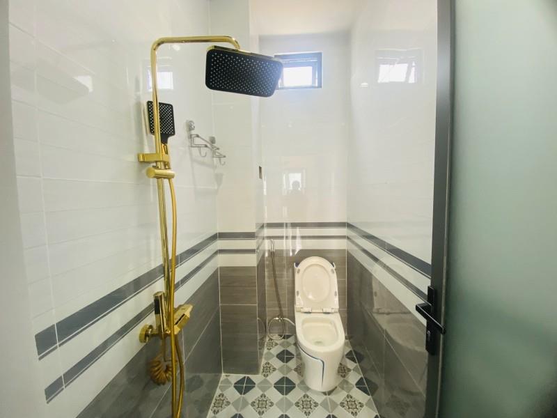 Bán nhà đường Số 11, Cát Lái, Q.2, TP HCM. DT  63m2, 3 tầng, sổ hồng riêng, giá 7,35 tỷ.