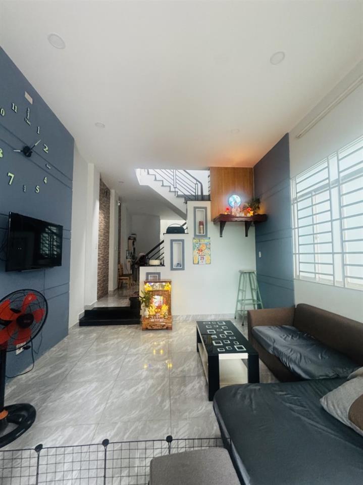 Bán nhà 316m2, 2 tầng,  đường Hàng Tre, Phường Long Thạnh Mỹ, Q.9, Thủ Đức, TP HCM, giá