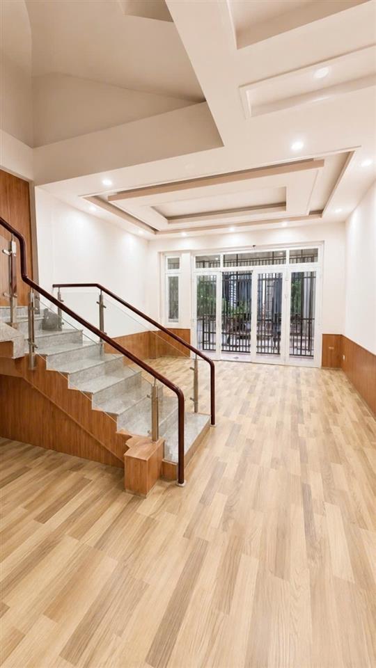 Bán nhà 3 tầng đường Cây Keo, Tam Bình, Thủ Đức, TP HCM. DT 62m2, sổ hồng riêng, giá 5,48