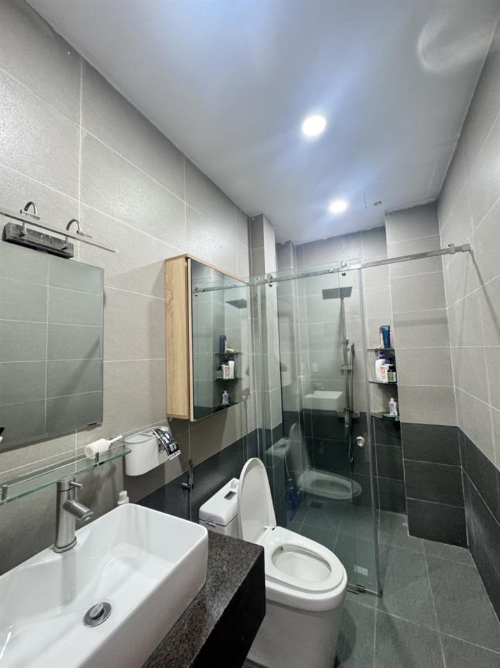 Bán nhà đường Man Thiện, Tăng Nhơn Phú A, Thủ Đức, TP HCM. DT  75m2, 4 tầng, giá 7.48 tỷ,