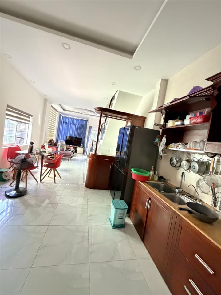 Bán nhà 3 tầng Gò Cát, Phú Hữu, Q9, Thủ Đức, TP HCM. DT 56m2, sổ hồng riêng. Giá 6,97 tỷ.