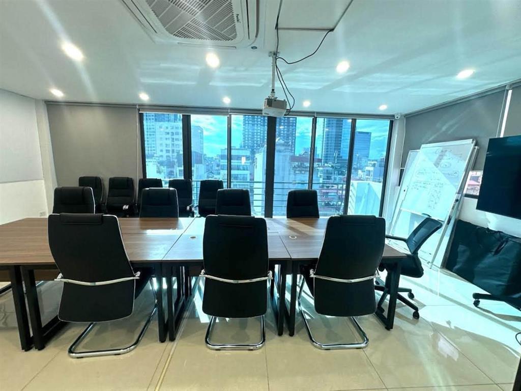 BÁN TÒA VĂN PHÒNG LÁNG HẠ - ĐỐNG ĐA - BUILDING 10 TẦNG - DT 180 TRIỆU/THÁNG - 136M² - MT