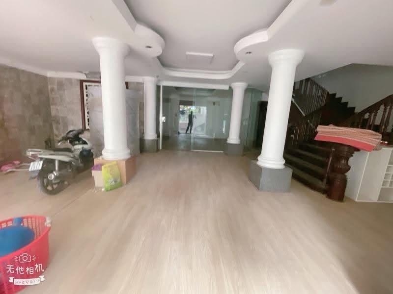 🔥 BIỆT THỰ VIP TRUNG KÍNH – 314M² – MT 13M – BIỆT THỰ MẶT PHỐ – VỪA Ở VỪA KINH DOANH –
