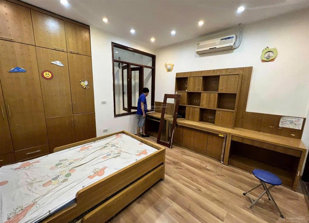 🔥 CHO THUÊ NHÀ NGUYỄN KHANG – CẦU GIẤY  80M² × 4 TẦNG  3PN – 3WC  23 TRIỆU/THÁNG