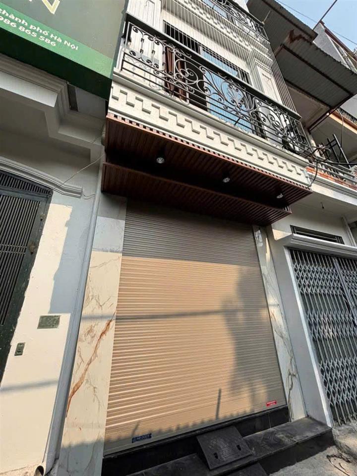 CHO THUÊ NHÀ KĐT NAM CƯỜNG – HOÀNG QUỐC VIỆT  40M² × 6 TẦNG  THANG MÁY  18 TRIỆU/THÁNG