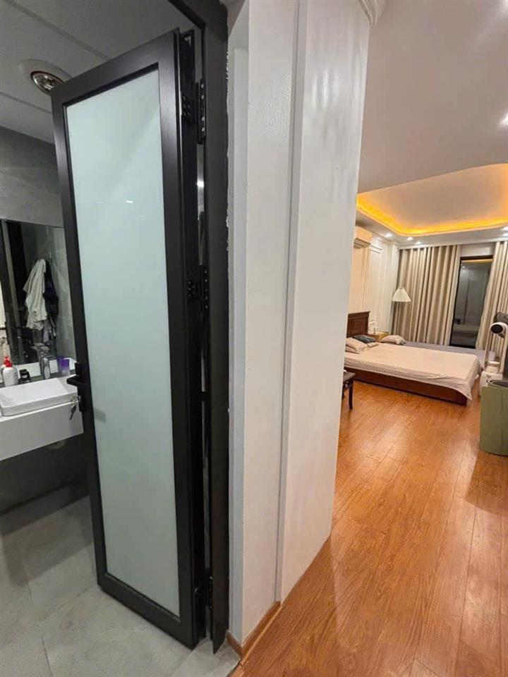 CHO THUÊ NHÀ KĐT NAM CƯỜNG – HOÀNG QUỐC VIỆT  40M² × 6 TẦNG  THANG MÁY  18 TRIỆU/THÁNG