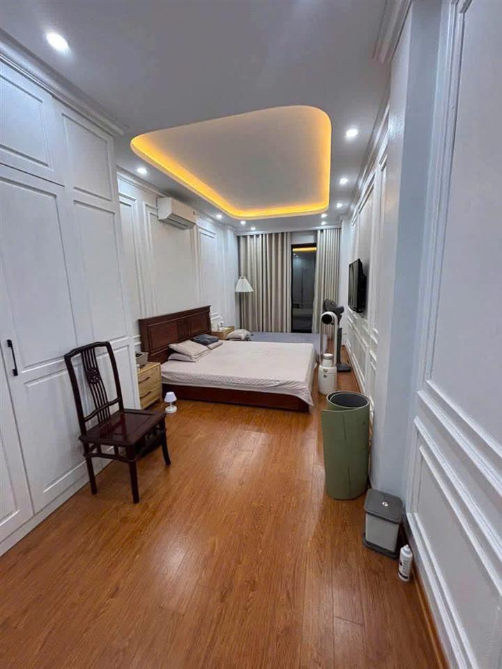 CHO THUÊ NHÀ KĐT NAM CƯỜNG – HOÀNG QUỐC VIỆT  40M² × 6 TẦNG  THANG MÁY  18 TRIỆU/THÁNG
