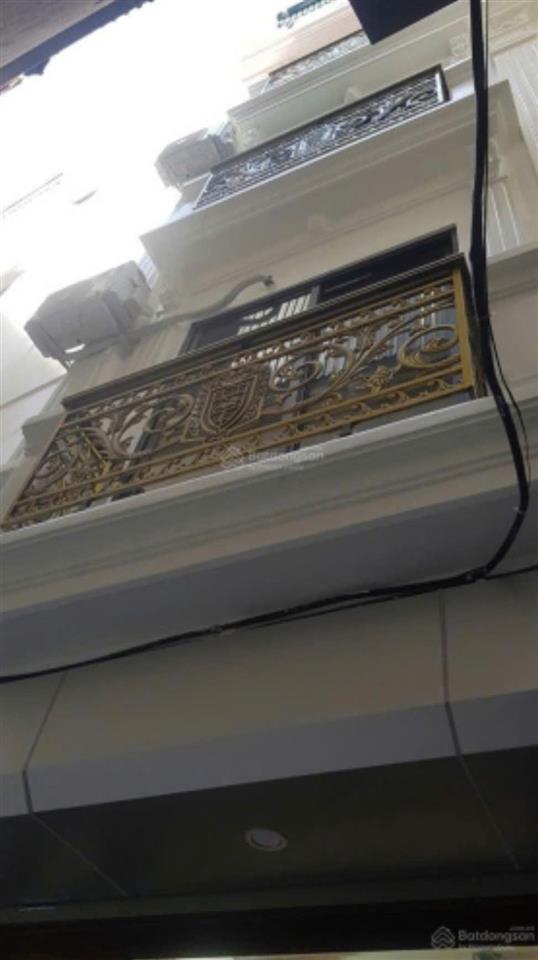 CHO THUÊ NHÀ LIỀN KỀ NGÕ 3XX HOÀNG QUỐC VIỆT – NGHĨA TÂN  50M² × 4 TẦNG  Ô TÔ VÀO NHÀ  20