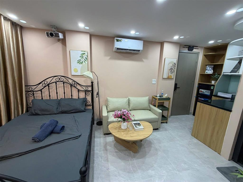 BÁN TÒA APARTMENT HOÀNG NGÂN - CẦU GIẤY - Ô TÔ TRÁNH - DÒNG TIỀN 250 TRIỆU/THÁNG - 120M²