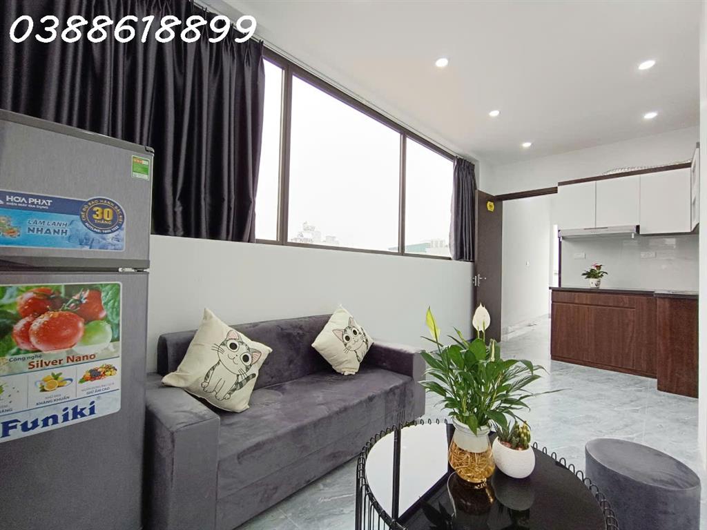 BÁN TÒA NHÀ 7 TẦNG TRUNG KÍNH, CẦU GIẤY - 70M2 - MT 5M - DT 90 TR/TH - 17 TỶ