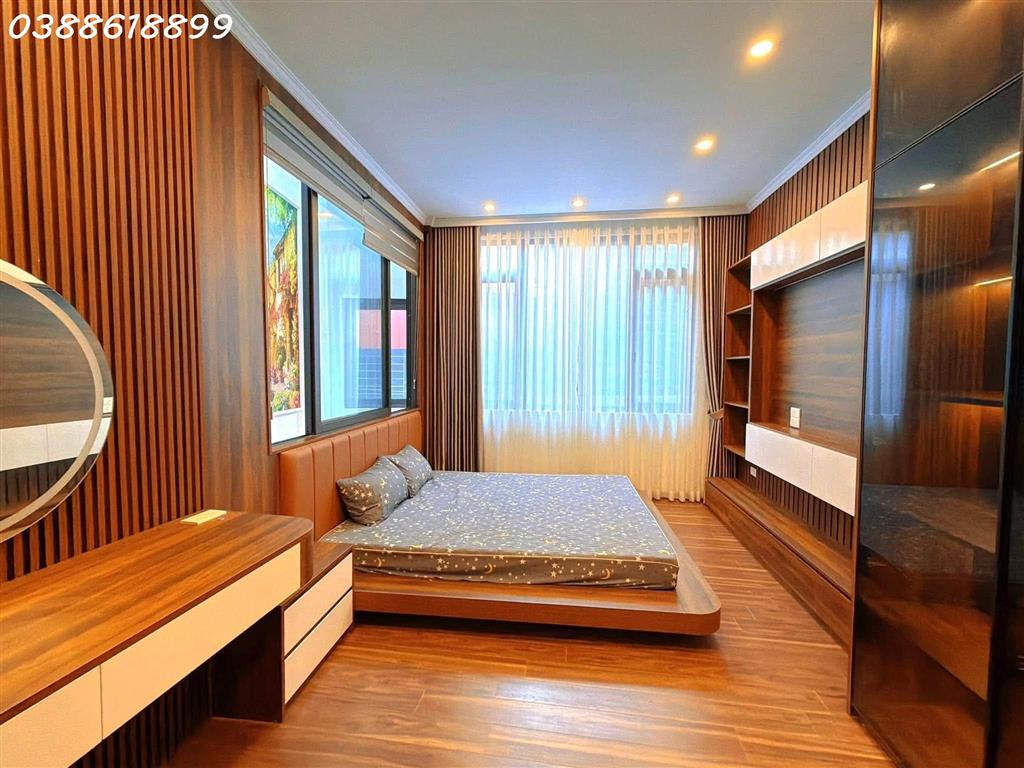NHÀ ĐẸP PHỐ NGỌC KHÁNH, BA ĐÌNH - 55M2 - 6 TẦNG THANG MÁY - MT 4.6M