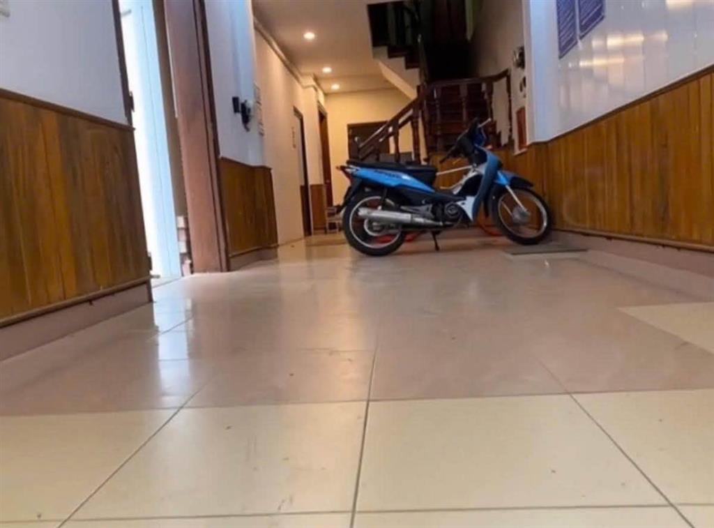 VÕNG THỊ – TÂY HỒ – DÒNG TIỀN 40TR/THÁNG – 86M² – 5 TẦNG – MT 5M – 279TR/M²