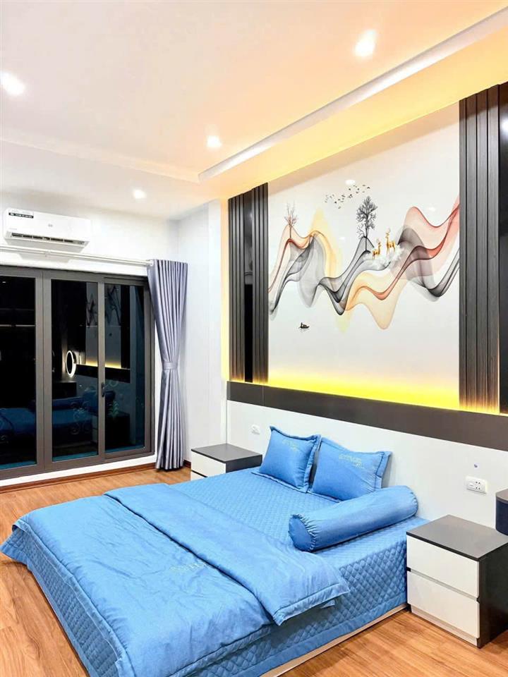 🏢 CHO THUÊ NHÀ MẶT PHỐ HOA BẰNG – CẦU GIẤY  45M² × 5 TẦNG  27 TRIỆU/THÁNG