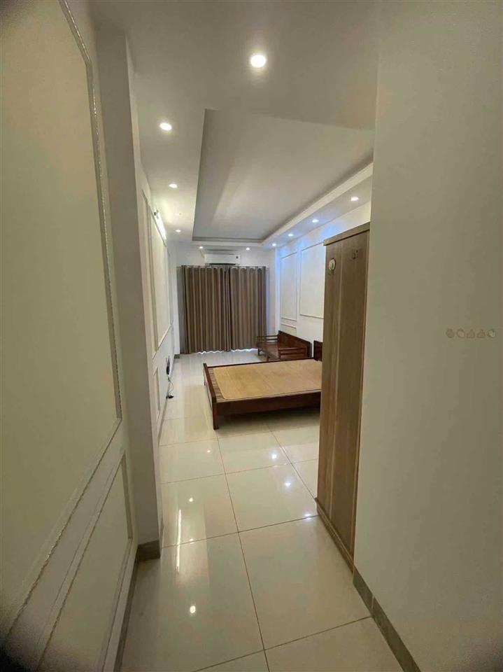 🏡 CHO THUÊ NHÀ NGUYÊN CĂN TRẦN KHÁT CHÂN – HAI BÀ TRƯNG  35M² × 5 TẦNG  3PN  13,5