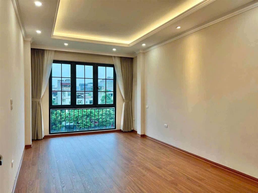 🏡 CHO THUÊ NHÀ MẶT PHỐ KHƯƠNG ĐÌNH – THANH XUÂN  7 TẦNG  THANG MÁY  36 TRIỆU/THÁNG
