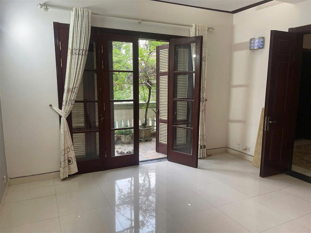 CHO THUÊ BIỆT THỰ BẮC LINH ĐÀM – HOÀNG MAI  210M²  XÂY 85M² × 4 TẦNG  MT 15M  40