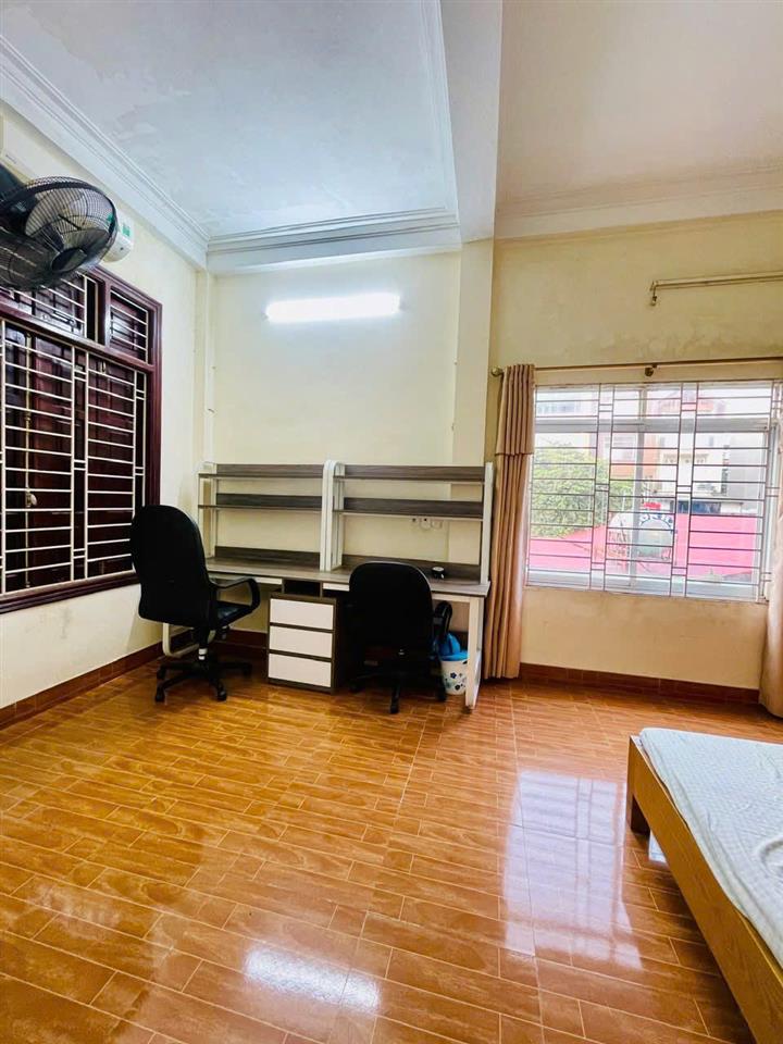 CHO THUÊ NHÀ NGUYÊN CĂN HOÀNG LIỆT – TỰU LIỆT  50M² × 3 TẦNG  4PN + PHÒNG THỜ  11