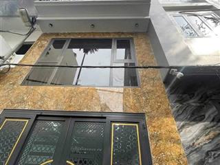 CHO THUÊ NHÀ NGUYÊN CĂN ĐỊNH CÔNG HẠ  6 TẦNG  THANG MÁY  14 TRIỆU/THÁNG