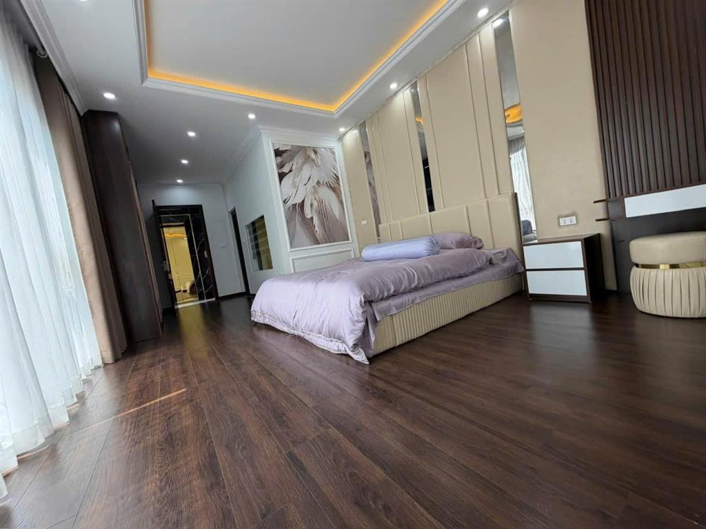 CHO THUÊ NHÀ CỰC ĐẸP KIM MÃ – BA ĐÌNH  42M² × 6 TẦNG  THANG MÁY  LÔ GÓC  22 TRIỆU/THÁNG