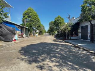 Kẹt tiền cần ra gấp lô đất giá siêu rẻ chỉ 550triệu ở đường dk12,thới hoà, tphcm gần kcn mỹ phước 3