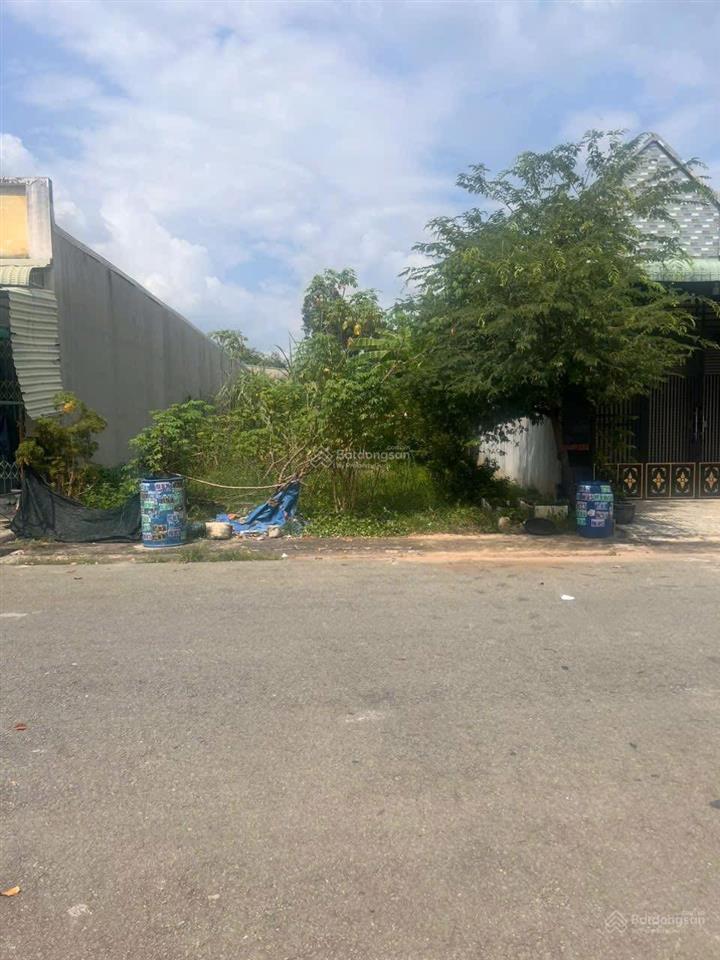 Đất cạnh khu công nghiệp mỹ phước giá chỉ 850 triêụ tại đường nb6, thới hoà, tphcm nằm sát chợ