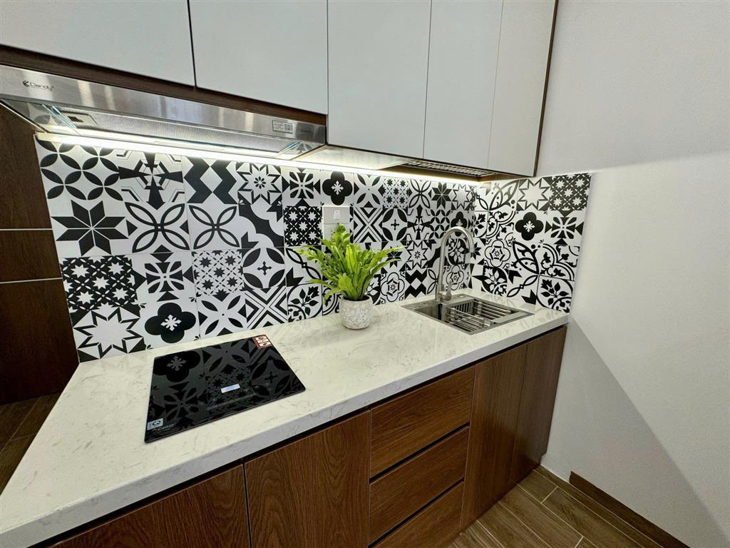 BÁN TÒA NHÀ 8 TẦNG ĐÌNH THÔN, NTL- LÔ GÓC - 100M2 - MT 6M - DT 165 TR/TH - 35,5 TỶ