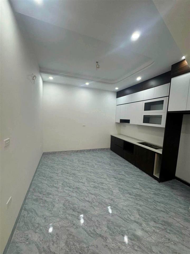 🏠 CHO THUÊ NHÀ NGUYÊN CĂN ĐỊNH CÔNG HẠ  55M² × 3 TẦNG  3PN  12,5 TRIỆU/THÁNG