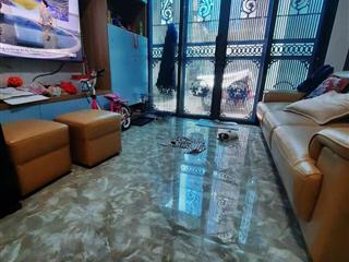🏠 CHO THUÊ NHÀ KHƯƠNG TRUNG – THANH XUÂN  35M² × 4 TẦNG  2PN – 2WC  11 TRIỆU/THÁNG