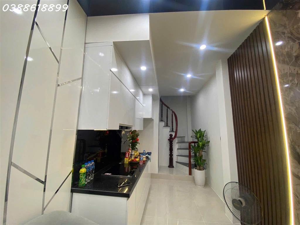 🔥 CHO THUÊ NHÀ NGUYÊN CĂN THỤY KHUÊ – TÂY HỒ  5 TẦNG  3PN – 4WC  FULL ĐỒ  11,5
