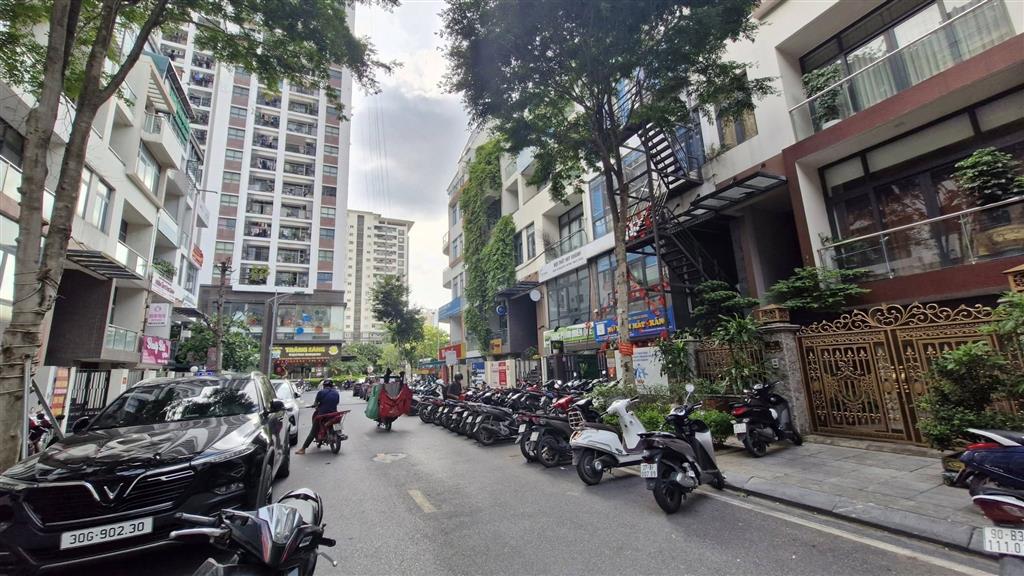 PHÂN LÔ HD MON HÀM NGHI – 96 MÉT VUÔNG – MẶT TIỀN 6 MÉT – 6 TẦNG – THANG MÁY – VỈA HÈ