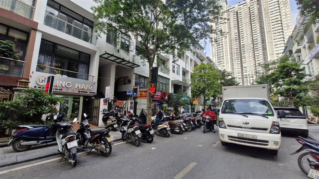 PHÂN LÔ HD MON HÀM NGHI – 96 MÉT VUÔNG – MẶT TIỀN 6 MÉT – 6 TẦNG – THANG MÁY – VỈA HÈ