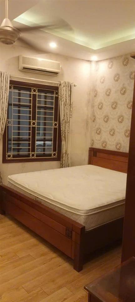 CHO THUÊ NHÀ NGÕ 7XX LA THÀNH – GIẢNG VÕ  40M² × 5 TẦNG  4PN  3WC  15 TRIỆU/THÁNG