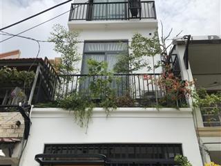 Cho thuê gấp nhà trọ 30m2, giá 6,5 triệu tại đường nguyễn hữu cảnh, phường 22, quận bình thạnh