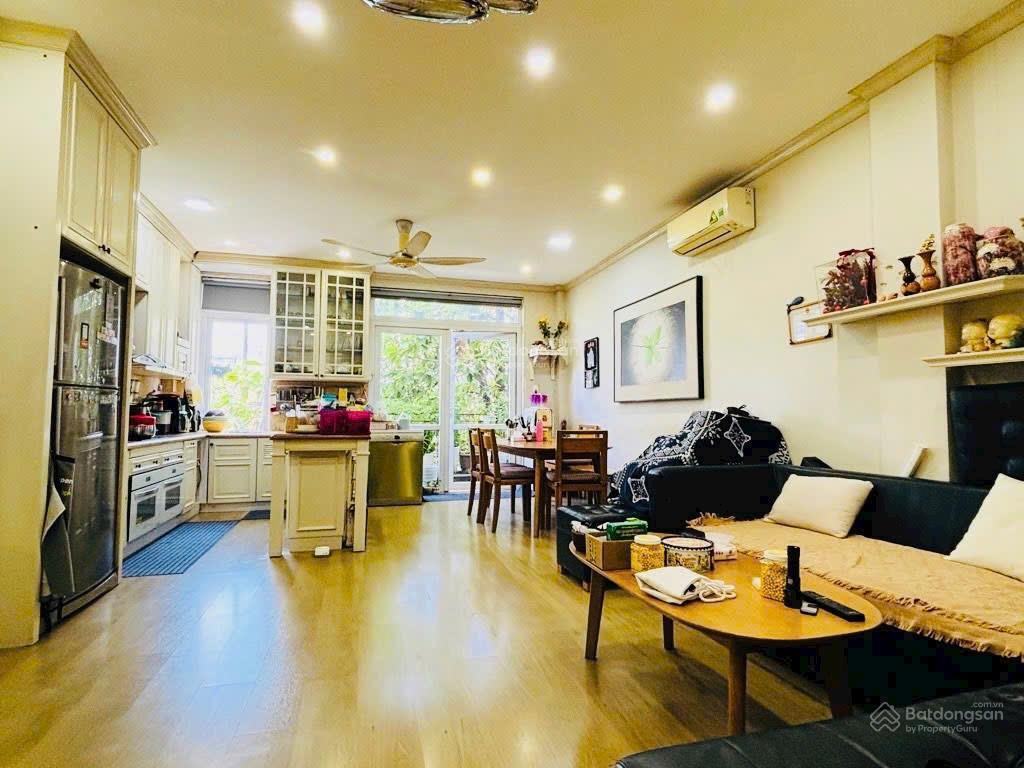 Nhà mặt tiền trần thị nghỉ ( city land p7 )  gò vấp ( 5*20 ) 5 tầng có thang máy  bán 27 tỷ.