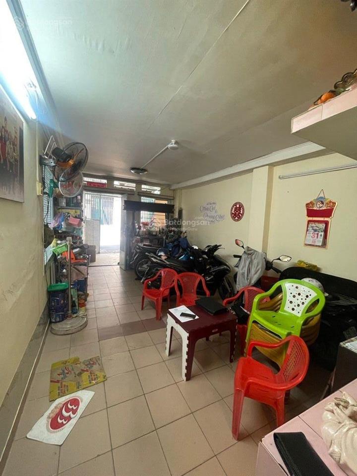 Chính chủ gấp bán nhà 2 tầng, hẻm xh 6m, gần mt lê thị riêng, q1  75m2 gấp bán 21,5 tỷ.