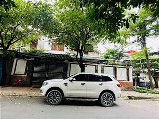 Biệt thự sân vườn, căn góc 3 mặt thoáng, khu vip nguyễn oanh, gò vấp. 3 tầng 270m2 bán chỉ 33 tỷ.