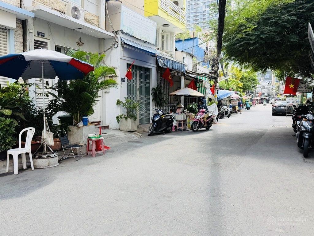 Trung tâm quận 1, nhà c4 ( đất ) hẻm xh 6m ngang bề thế 6m 106m2 gấp bán chỉ 18,5 tỷ.