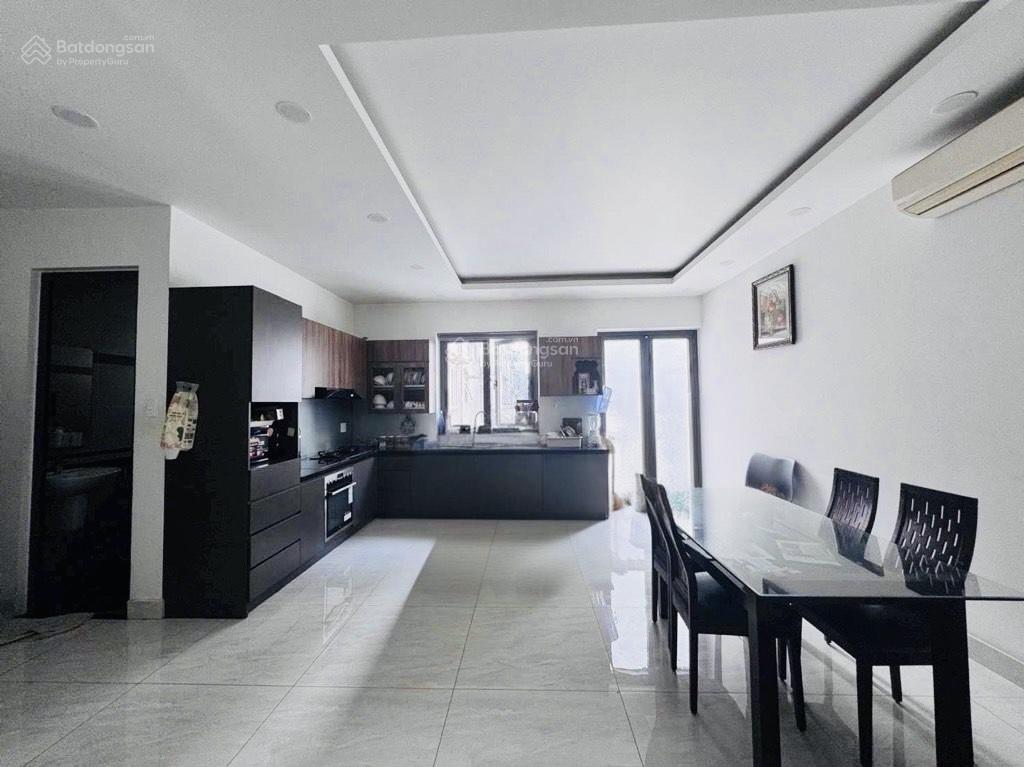 Bán biệt thự nhà phố ( 7x17 )  ngay phạm văn đồng, khu vip ven sông  4 tầng btct chỉ 17,5 tỷ