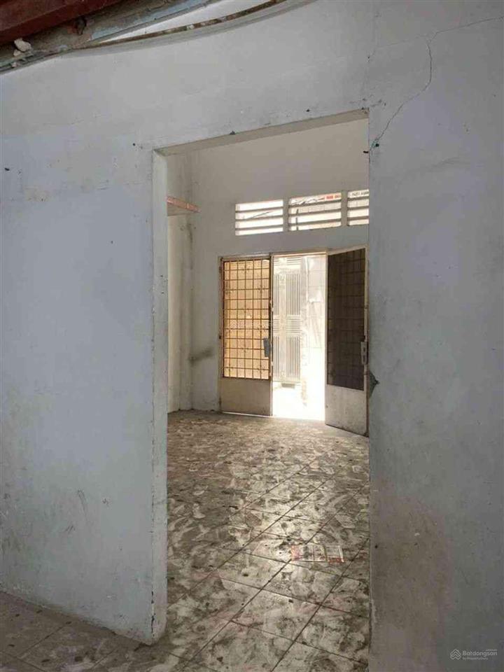 Bán nhà ( 5*14 ~ 70m2 ) tại trung tâm quận 1, cống quỳnh  hẻm rộng thông thoáng  chỉ 12,8 tỷ.