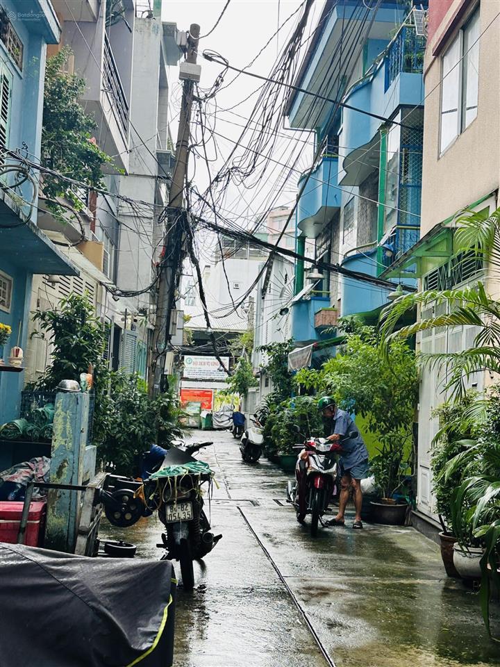 Bán nhà 1 trệt 1 lầu  trung tâm quận 1 trần đình xu  55m2 gấp bán chỉ9,9 tỷ.