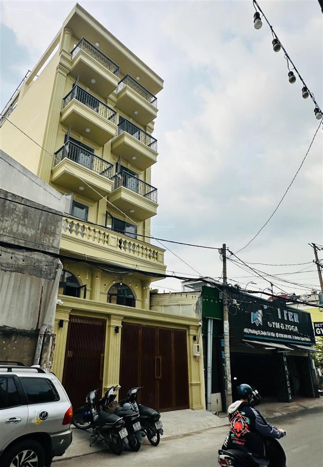 Bán đất mặt tiền, tiện xây dựng mới cao tầng. gần 370m² đất bán chỉ 38 tỷ tại gò vấp.
