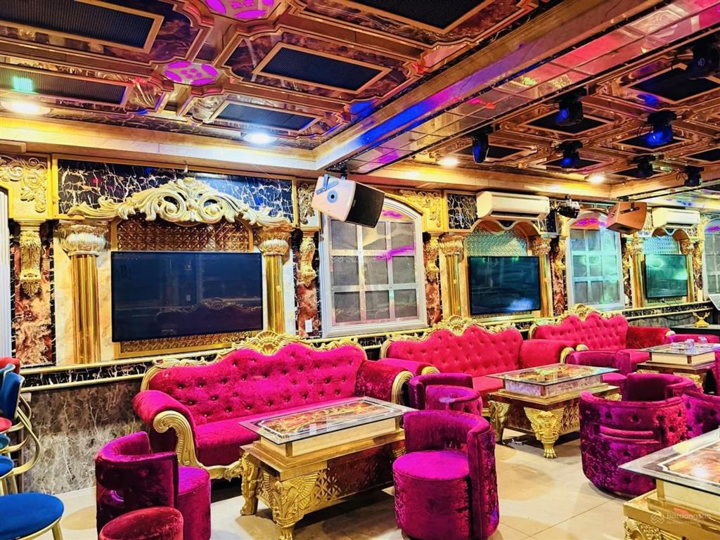 Tài sản thương mại, tại mt phổ quang. 8 tầng, hầm. dt (6*30)  bán 85 tỷ