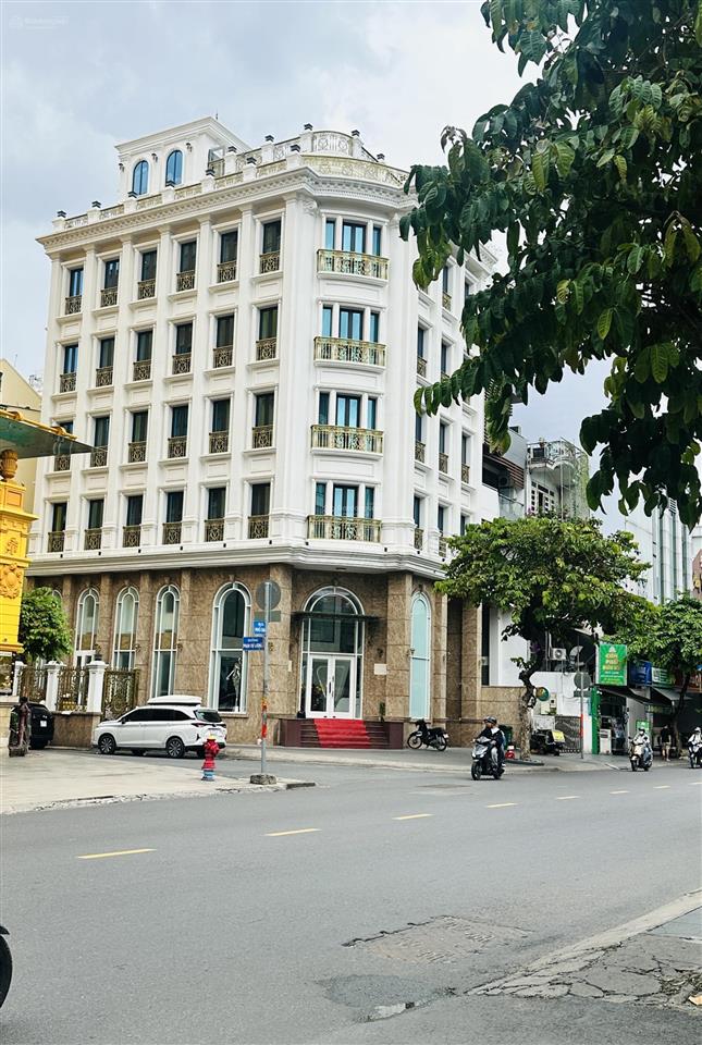 Tài sản thương mại, tại mt phổ quang. 8 tầng, hầm. dt (6*30)  bán 85 tỷ