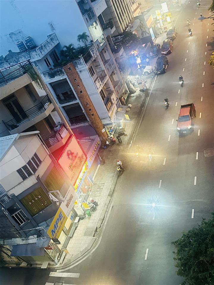 Bán nhà giá đất  mt bạch đằng khu vip sân bay  85m²  3 tầng bán chỉ 18,5 tỷ.