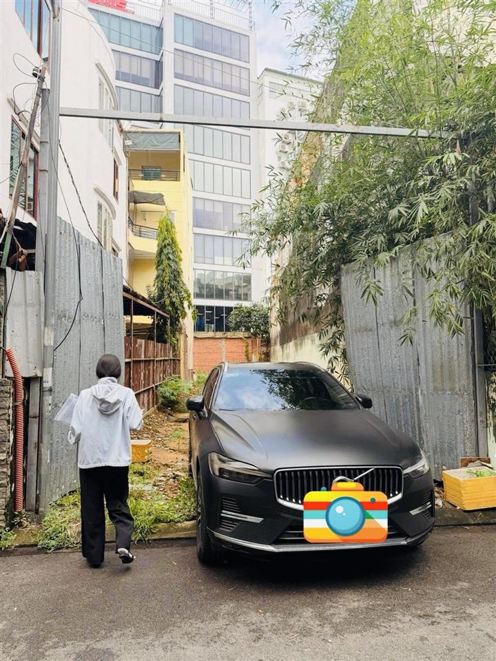 Bán đất ngay gần sân bay, khu vip bạch đằng  gần 180m² đất giảm còn 26 tỷ.