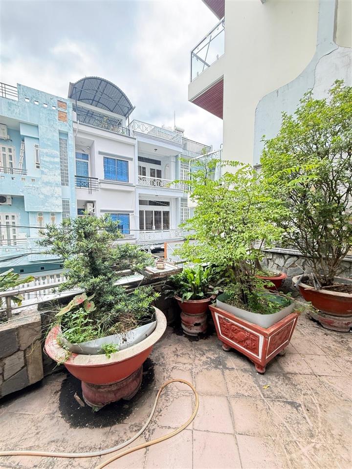 Bán nhà 190m², ngang đẹp hơn 6m  hxh bùi đình tuý, bình thạnh  chỉ 24,5 tỷ.