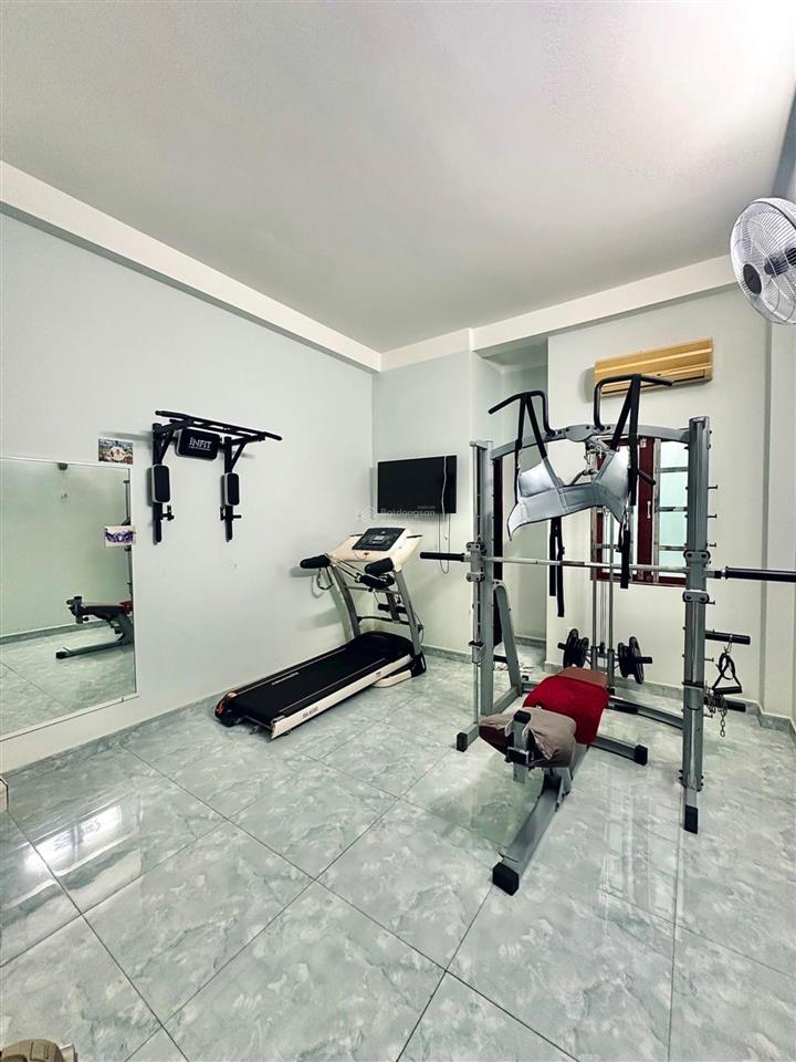 Bán nhà 5 tầng  ngang lớn hơn 7m, 175m2  ngay sát cộng hoà, tân bình  giá bán 34,5tỷ.