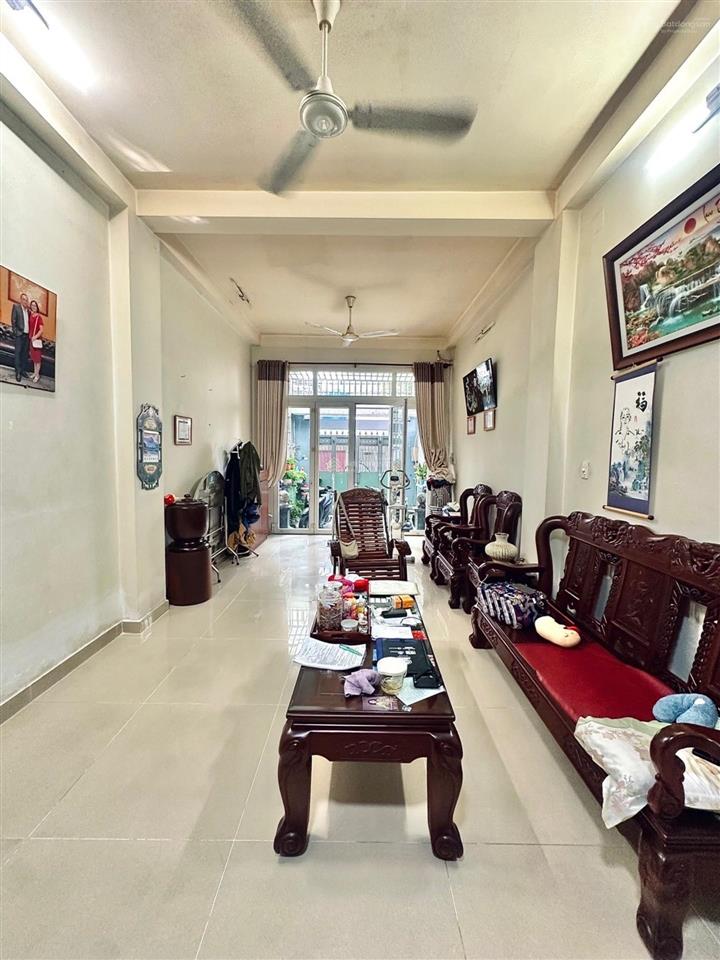 Bán nhà 5 tầng  ngang lớn hơn 7m, 175m2  ngay sát cộng hoà, tân bình  giá bán 34,5tỷ.