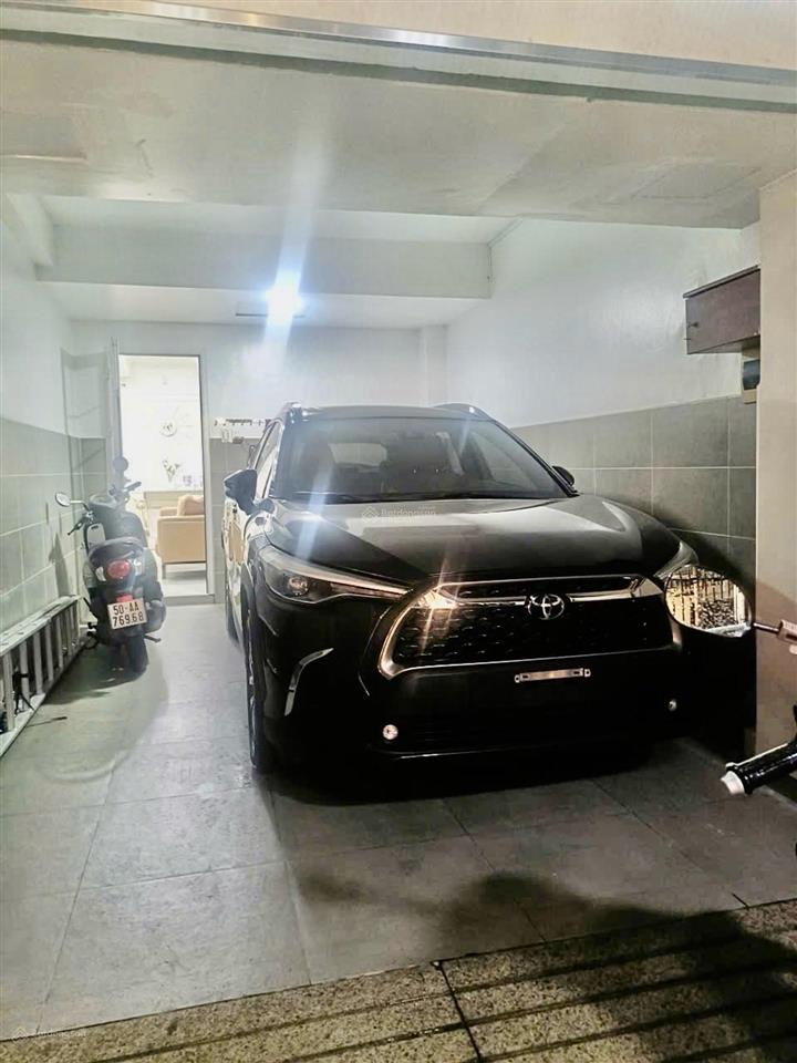 Bán nhà (9x21) khu vip bình thạnh  nơ trang long  2 tầng giá 32 tỷ.